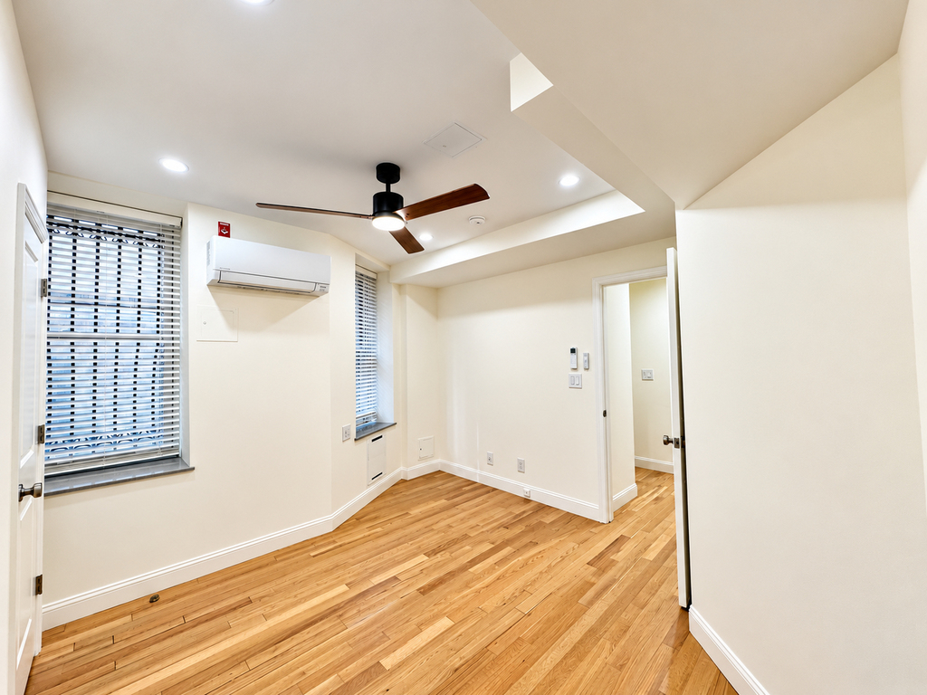 306 East 119th Street - Photo 18