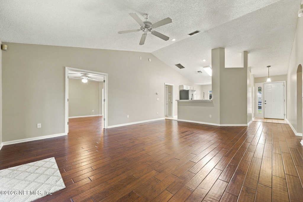 12744 Marsh Cove Drive S - Photo 10
