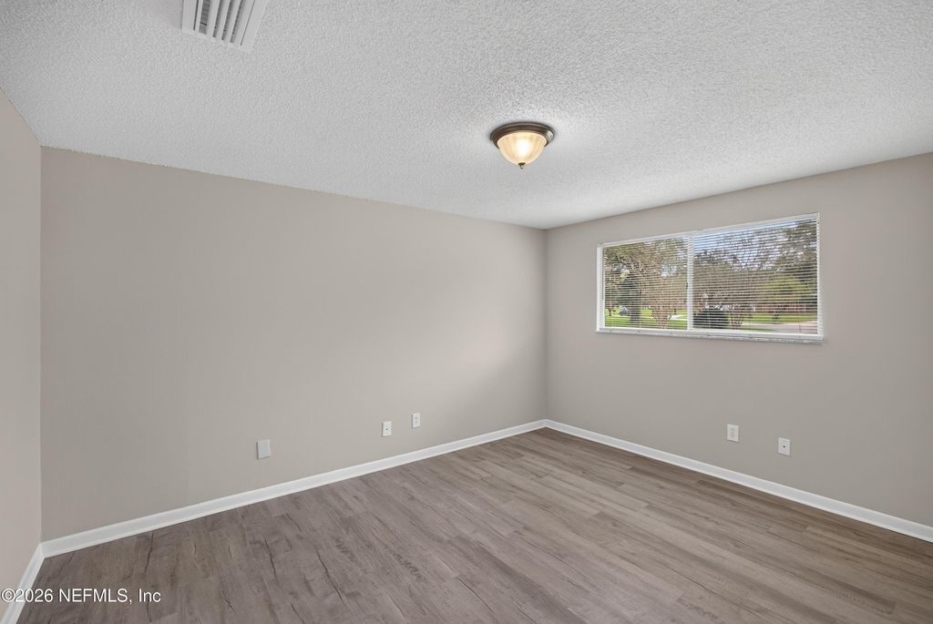 1435 Undine Avenue - Photo 10
