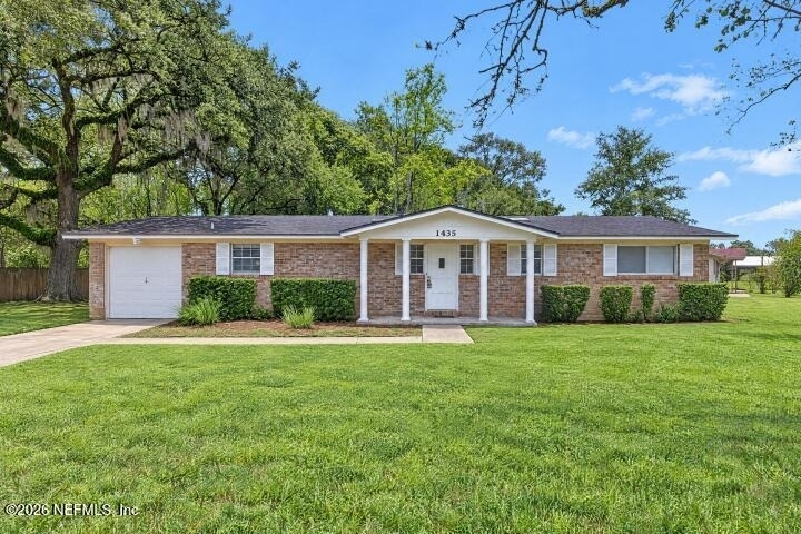 1435 Undine Avenue - Photo 2