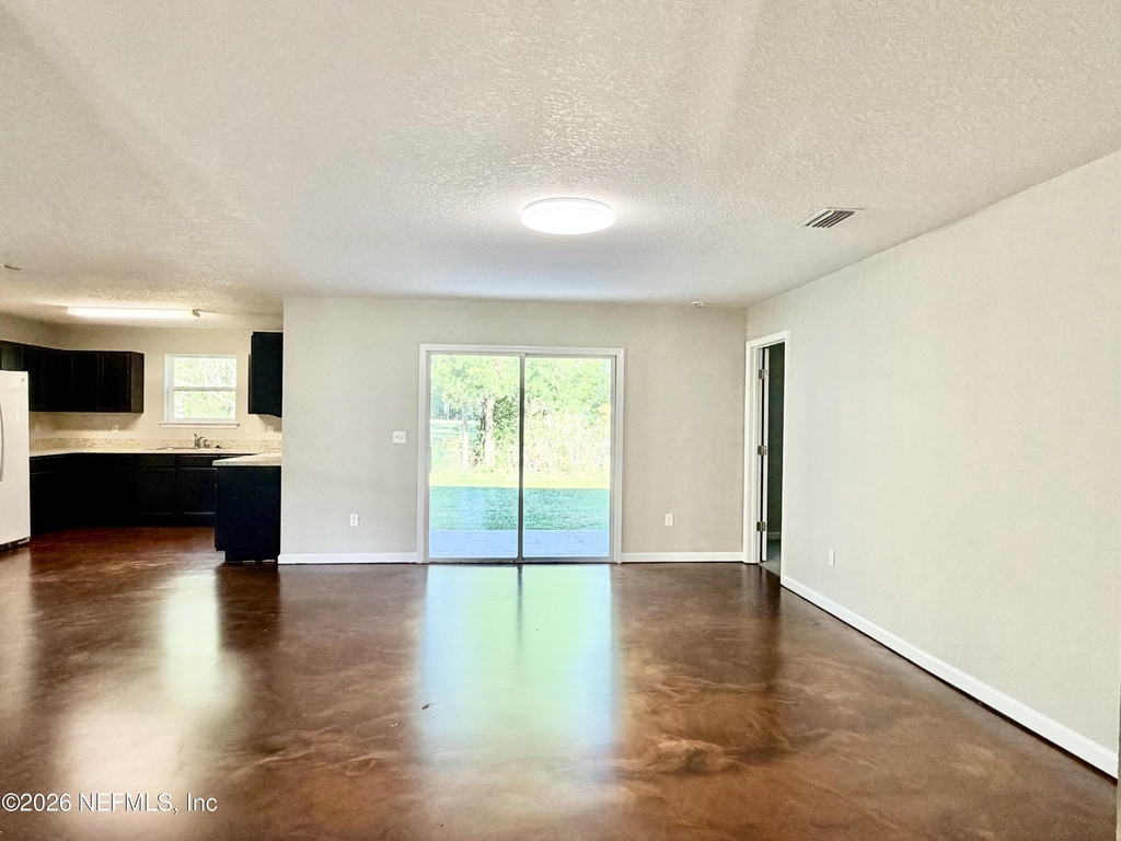 11987 Sands Pointe Court - Photo 4