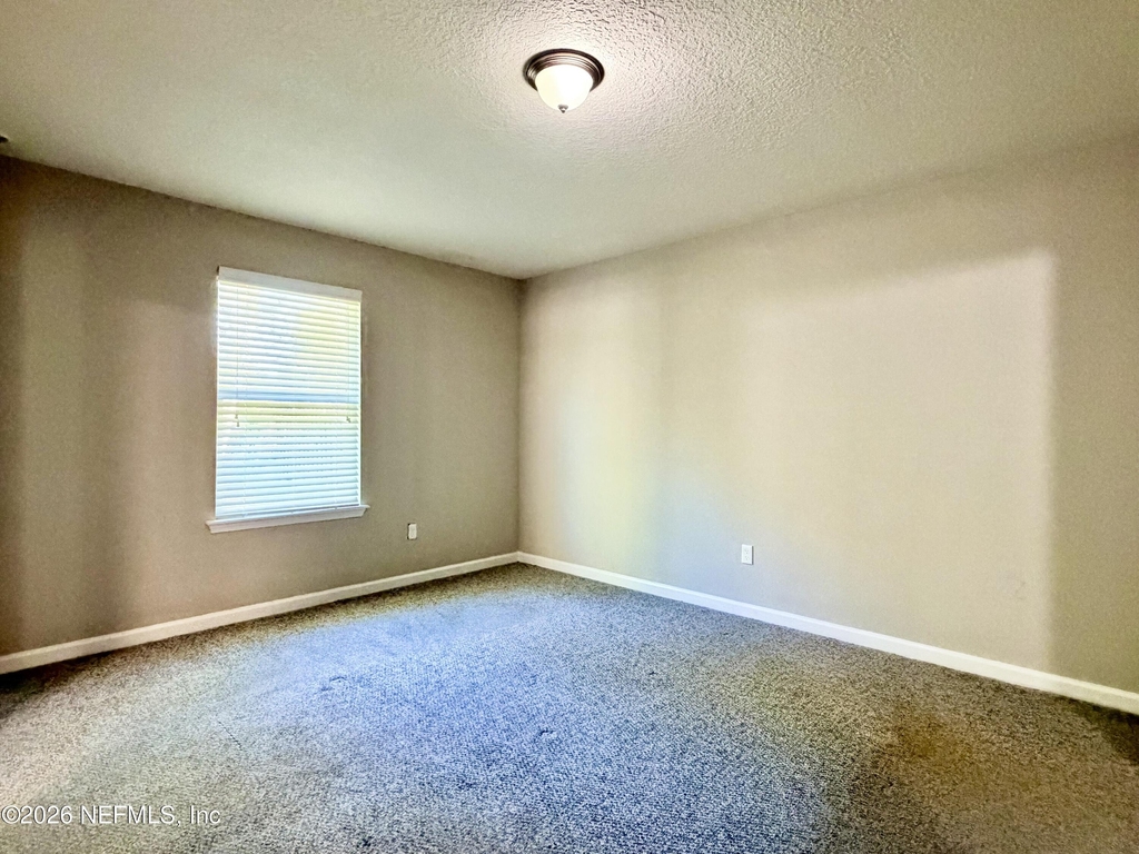 11987 Sands Pointe Court - Photo 11