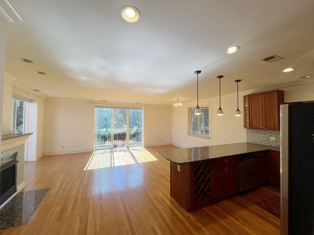 1514 W Thomas Street - Photo 16