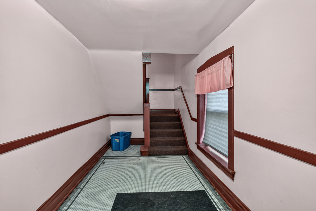340 S Homan Street - Photo 21