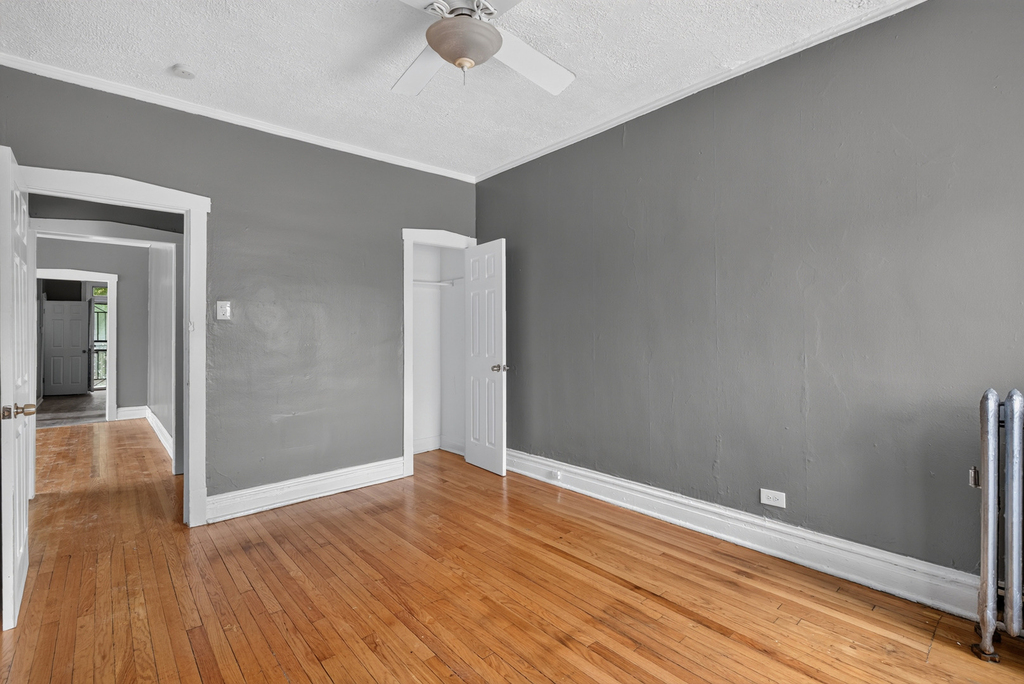 340 S Homan Street - Photo 14