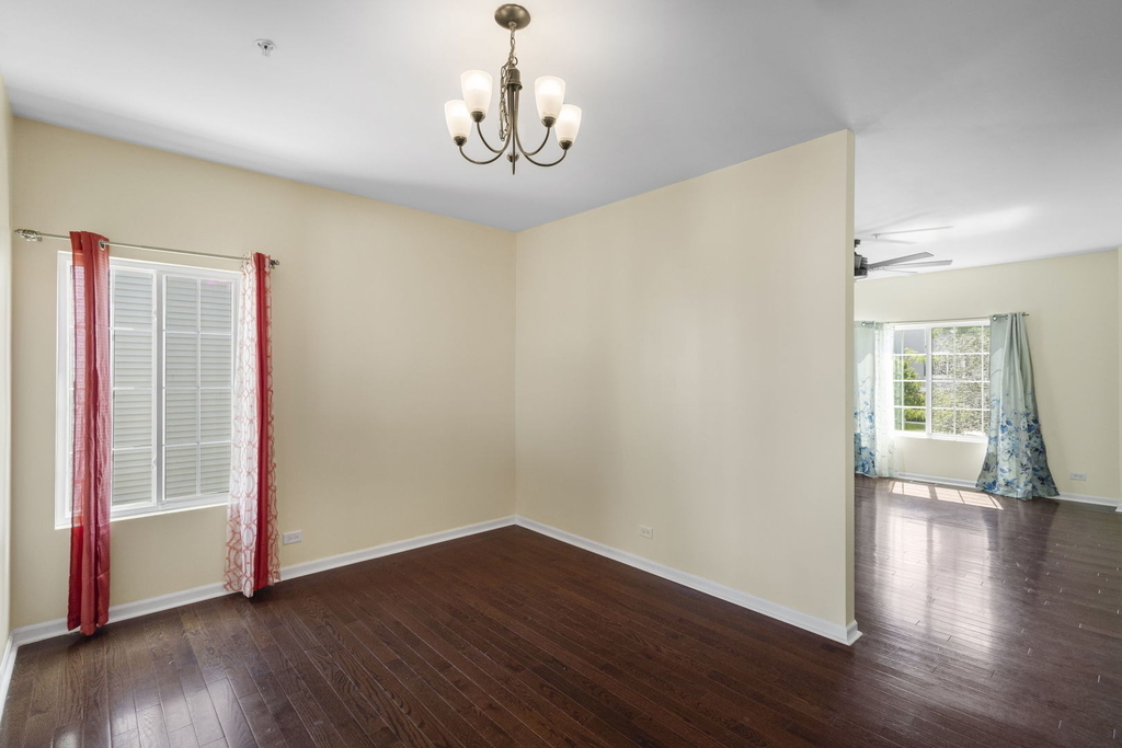 1476 Manning Avenue - Photo 10
