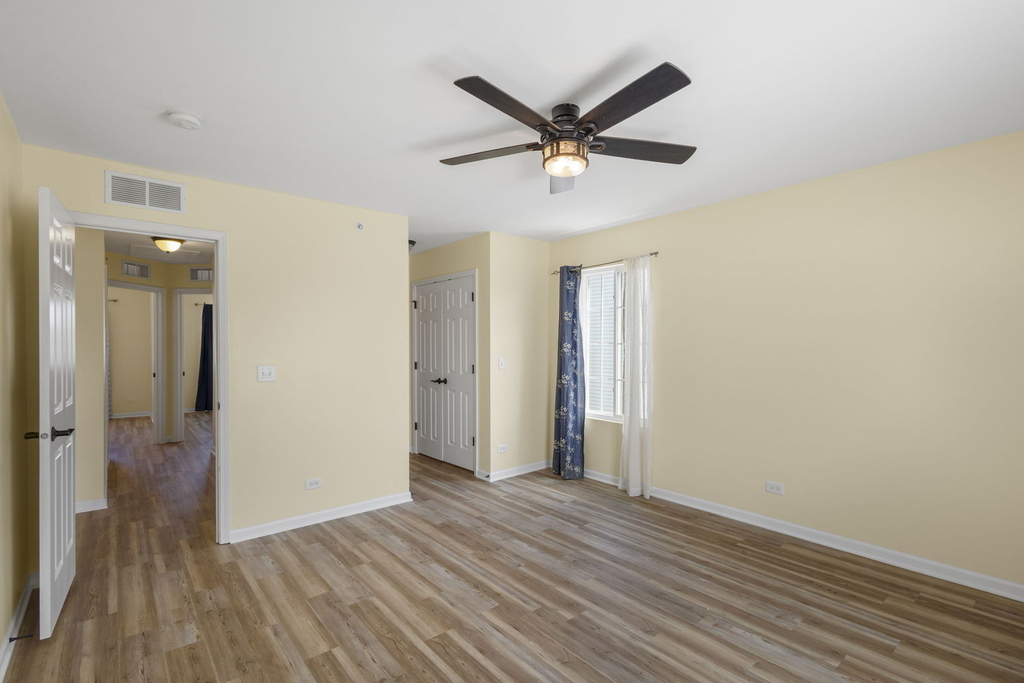1476 Manning Avenue - Photo 12
