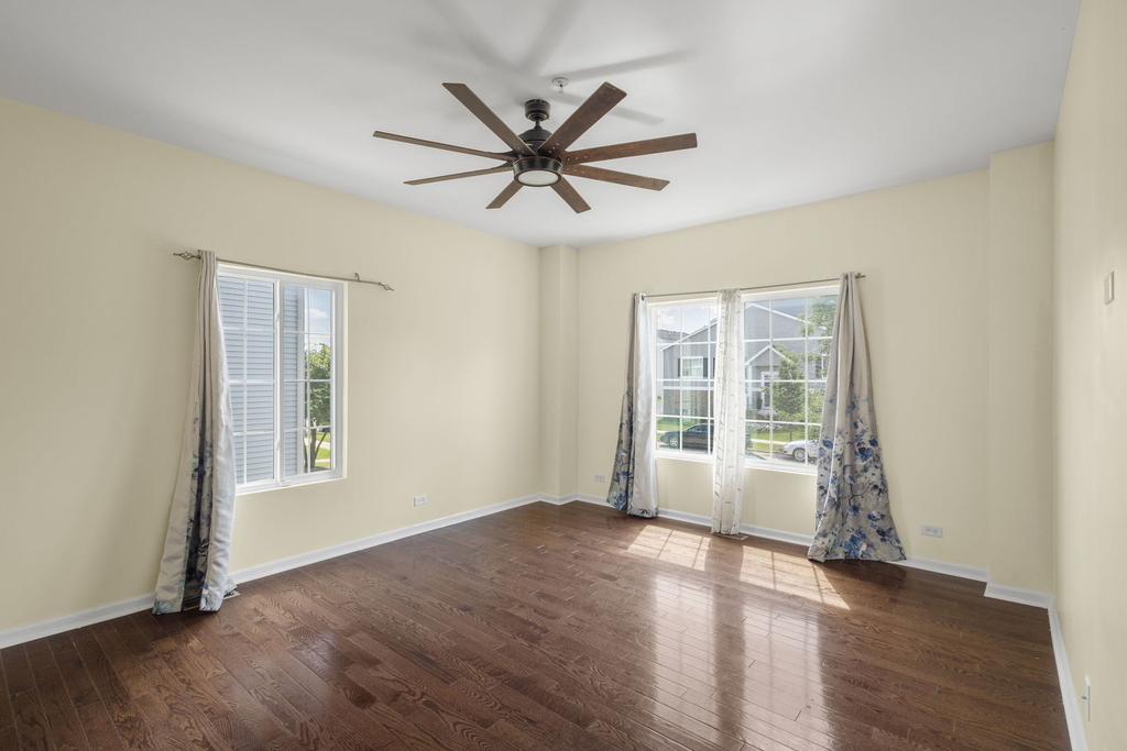 1476 Manning Avenue - Photo 4