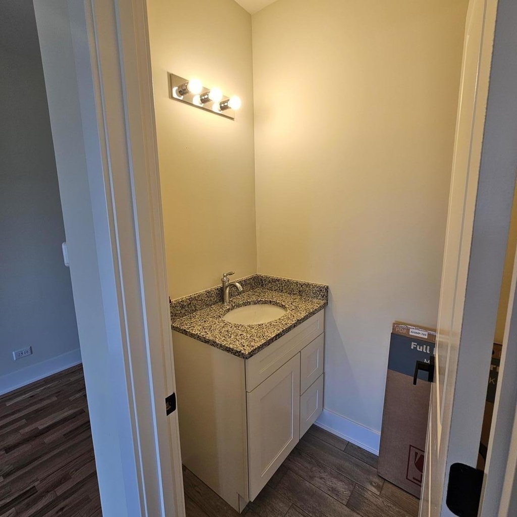 917 Partridge Circle - Photo 2