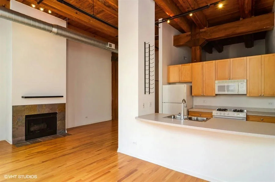 521 W Superior Street - Photo 1