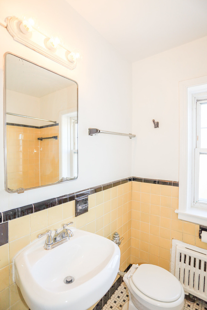 1219 W Harvard Terrace - Photo 8