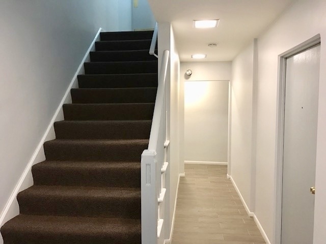 526 W Roscoe Street - Photo 14