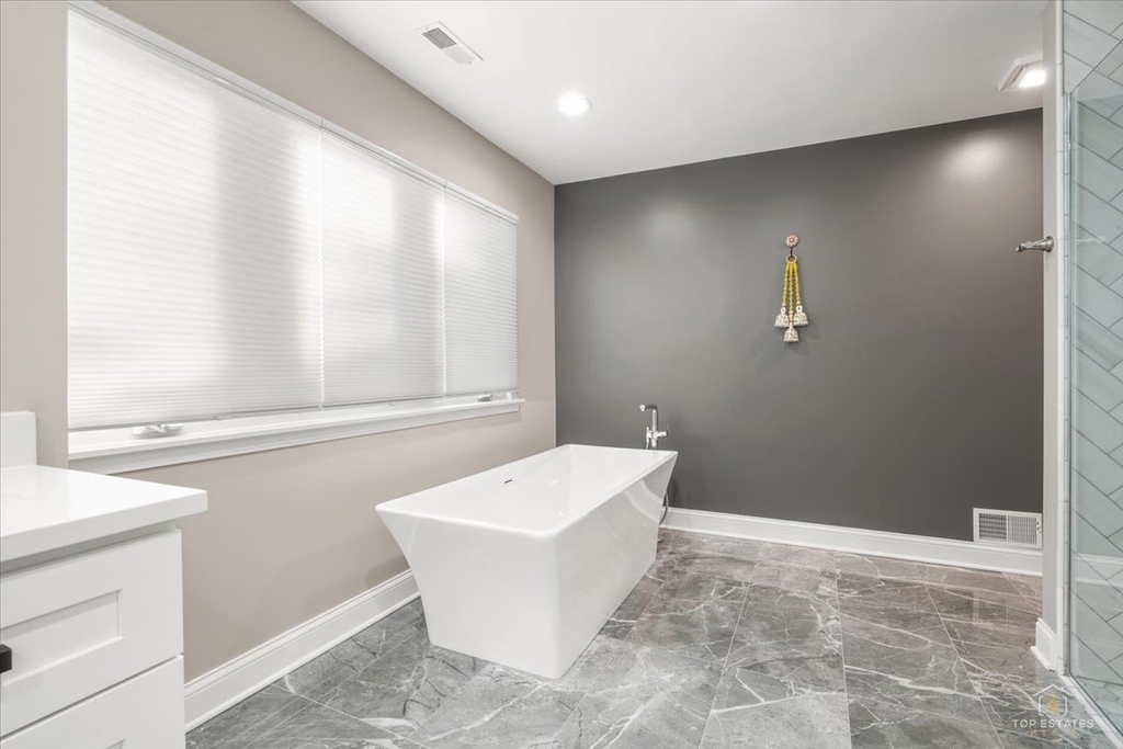 254 Taylor Court - Photo 17