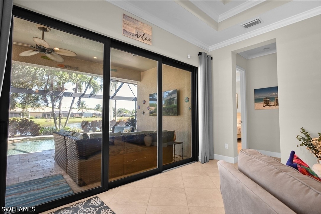 9104 Isla Bella Circle - Photo 5