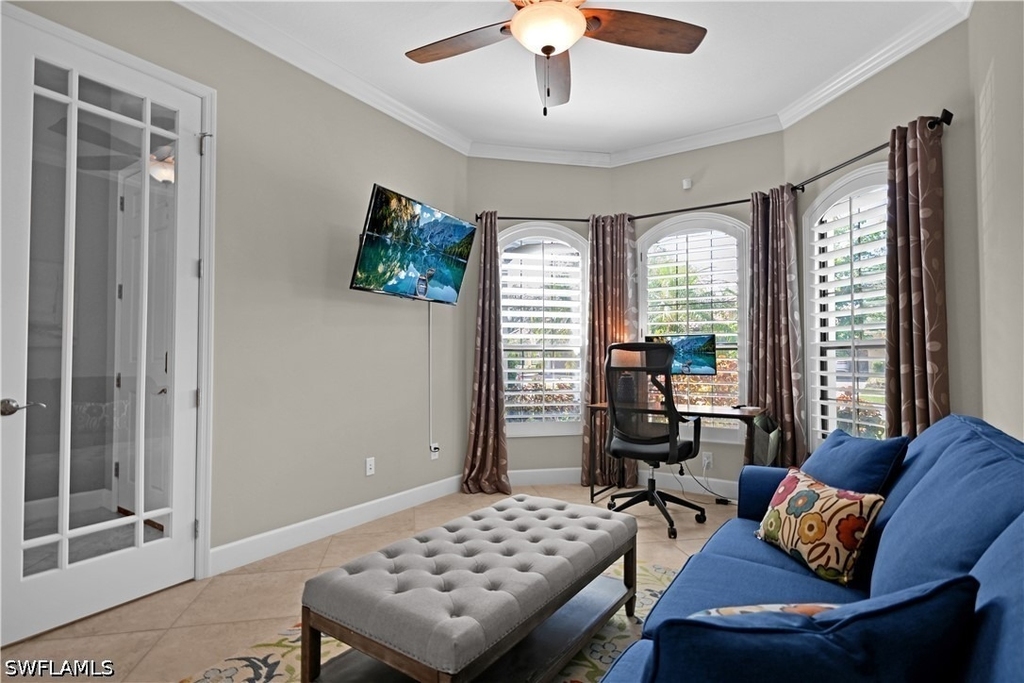 9104 Isla Bella Circle - Photo 32