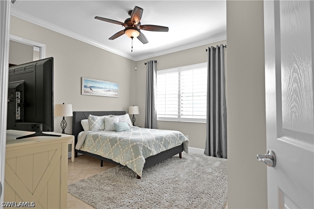 9104 Isla Bella Circle - Photo 37