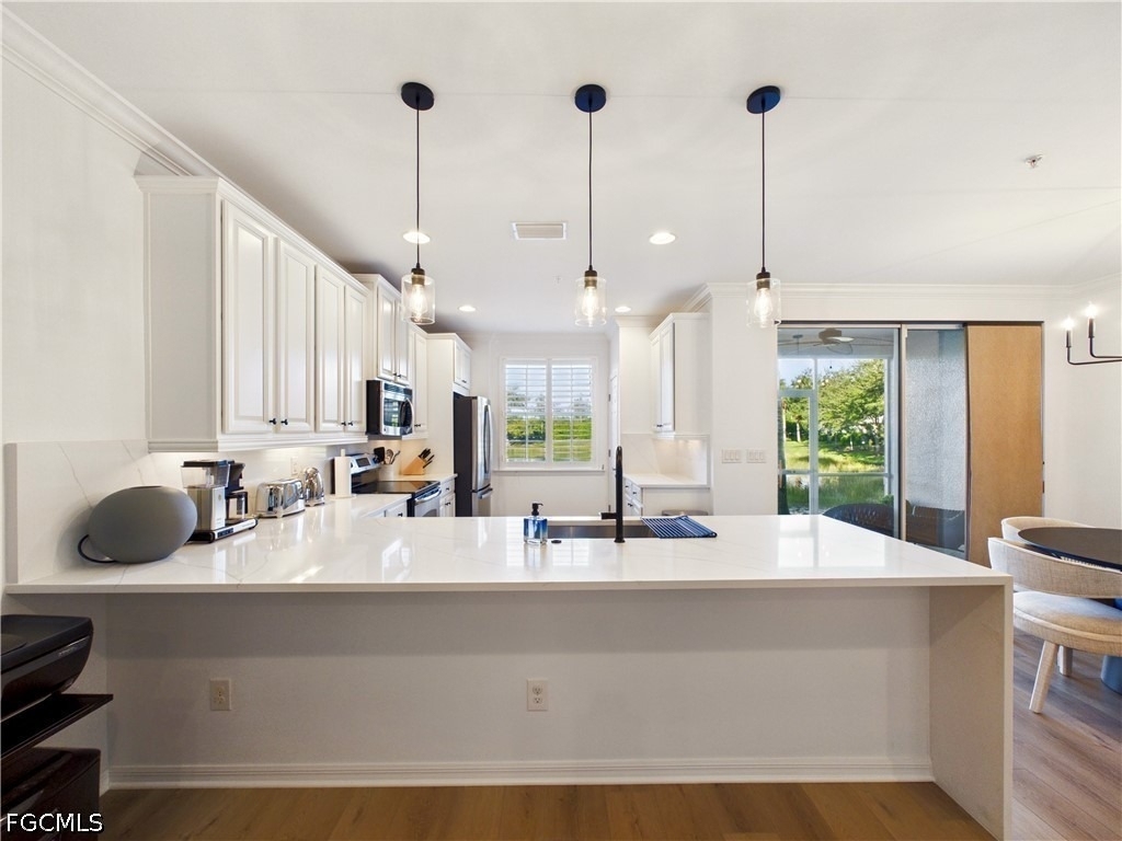 23430 Alamanda Drive - Photo 4