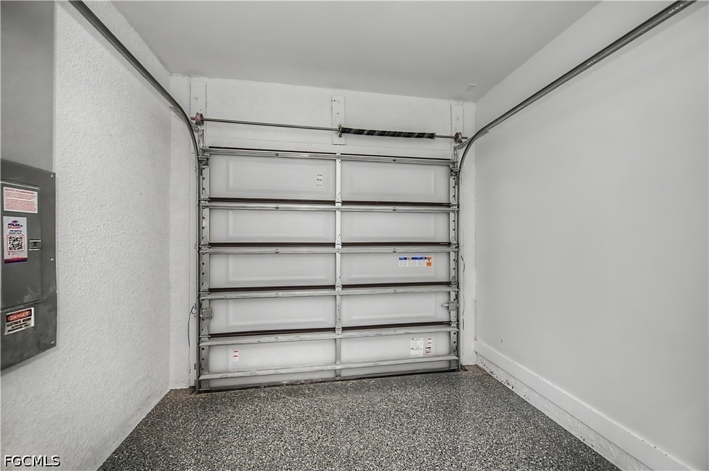 3121 69th Street W - Photo 23
