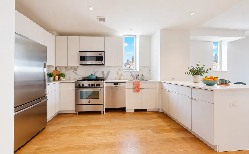 515 9th Avenue - Photo 3