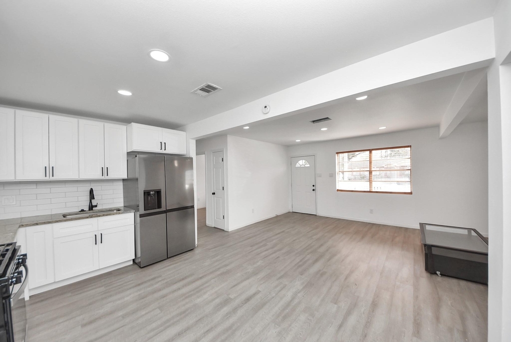 4819 Bethany Lane - Photo 10