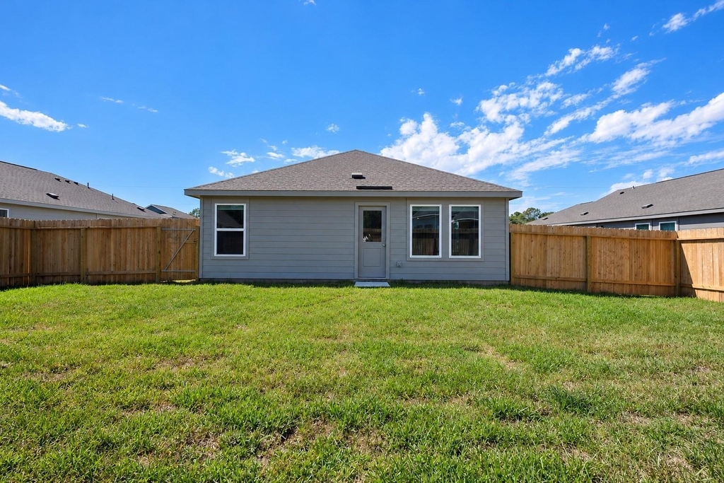 10963 Independence Road - Photo 25