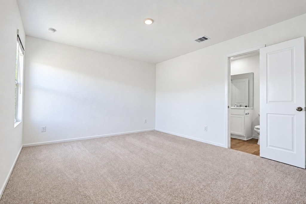 10963 Independence Road - Photo 15