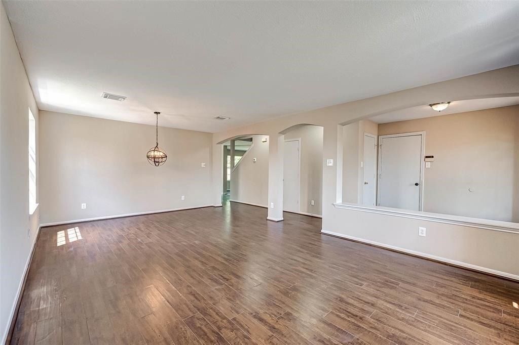 16510 Amy Ridge Road - Photo 4