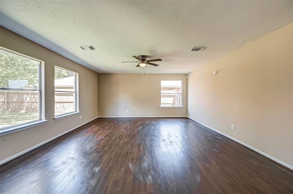 16510 Amy Ridge Road - Photo 12