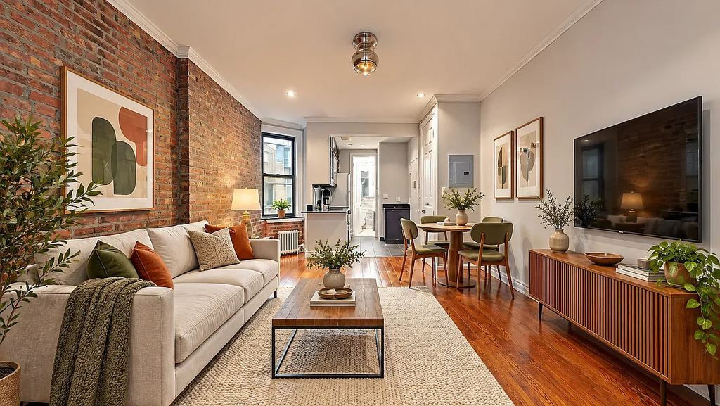 212 East 25th Street - Photo 0