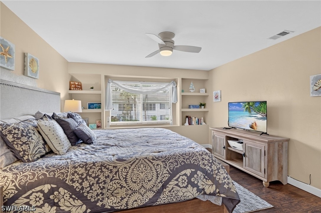 4060 Ice Castle Way - Photo 18