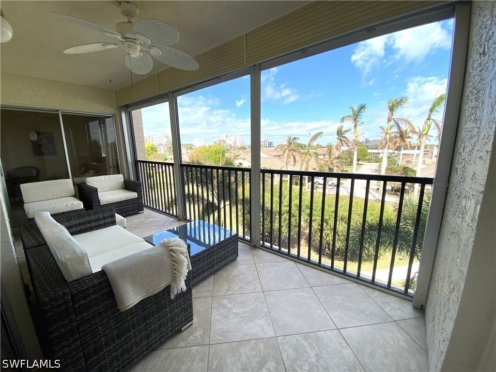 555 Park Shore Drive - Photo 24
