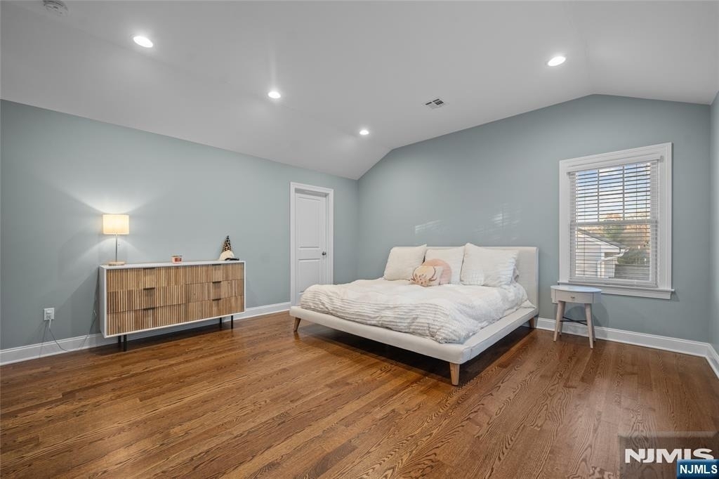656 Wyndemere - Photo 11