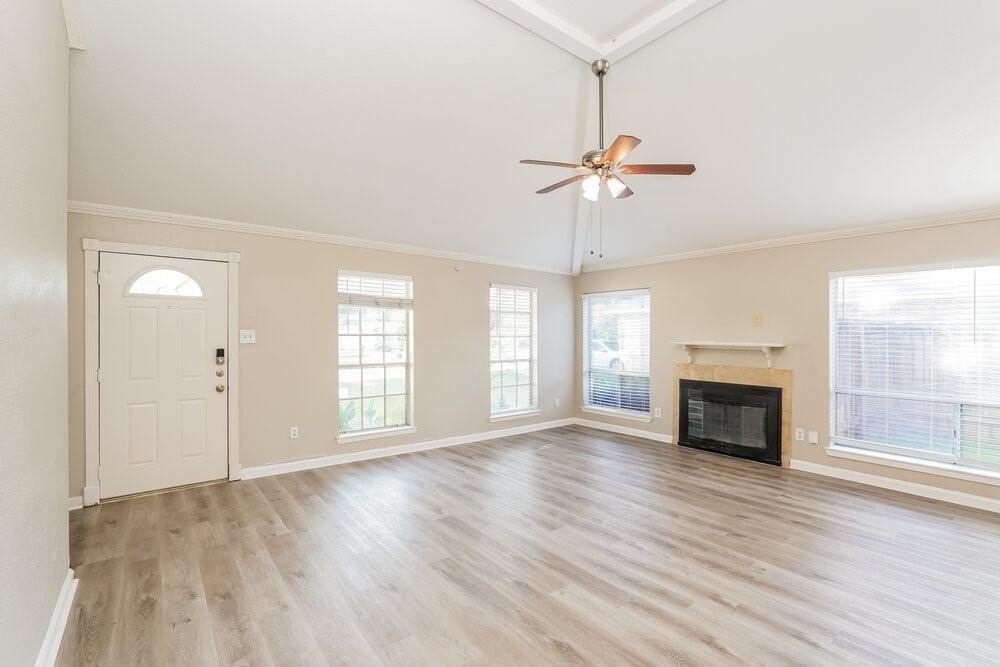 10018 Spotted Horse Drive - Photo 2