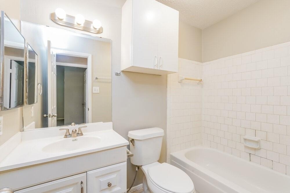 10018 Spotted Horse Drive - Photo 12