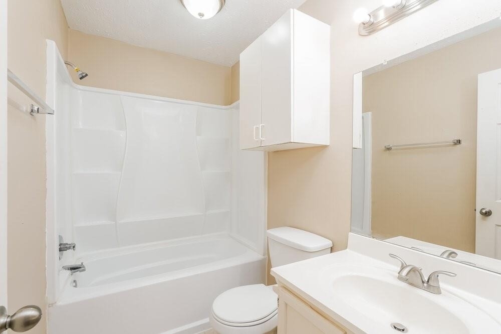 10018 Spotted Horse Drive - Photo 9