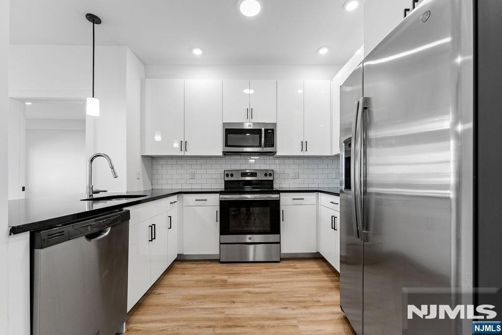 520 Cliff - Photo 8