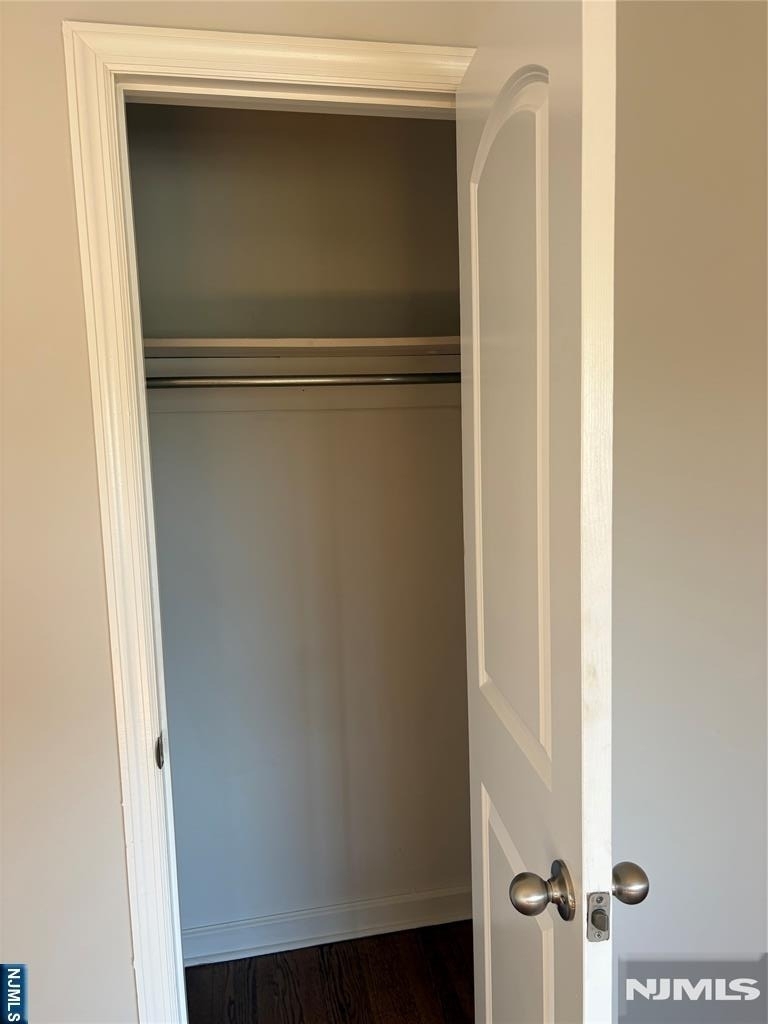 839 Riverside - Photo 6