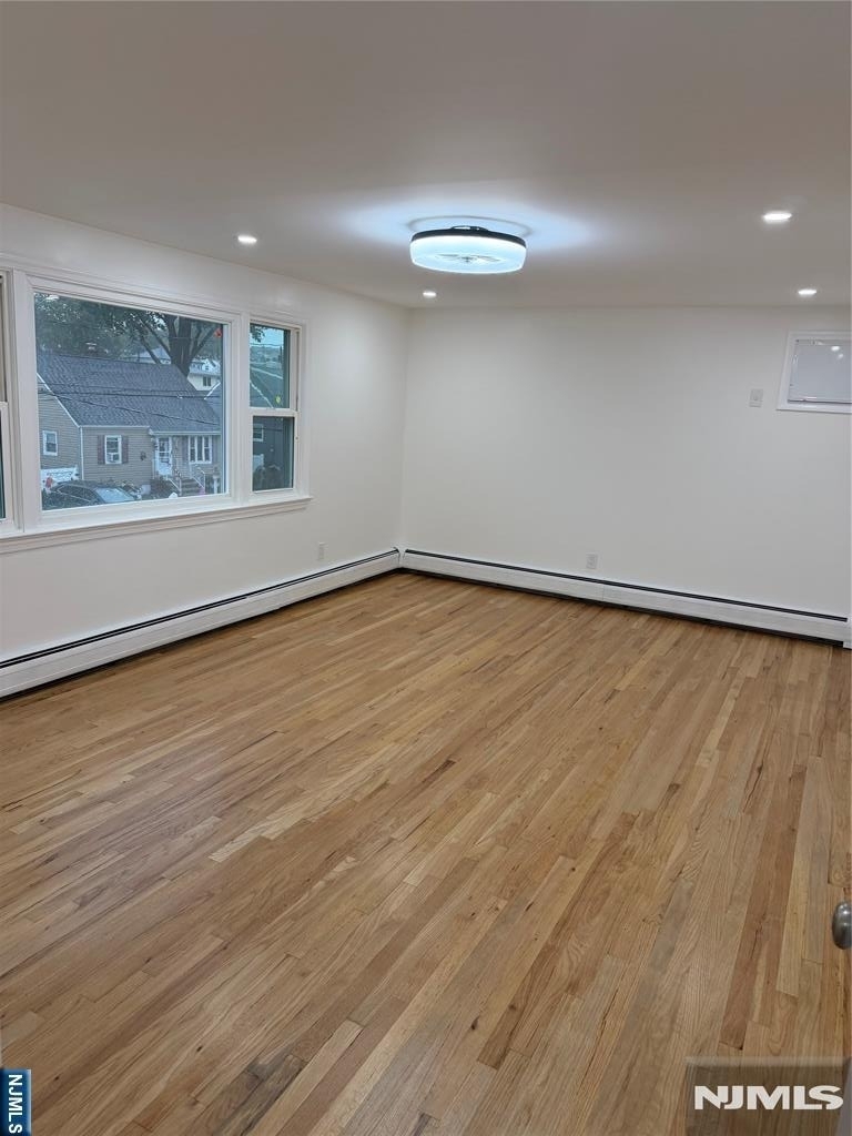 322 Roosevelt - Photo 6