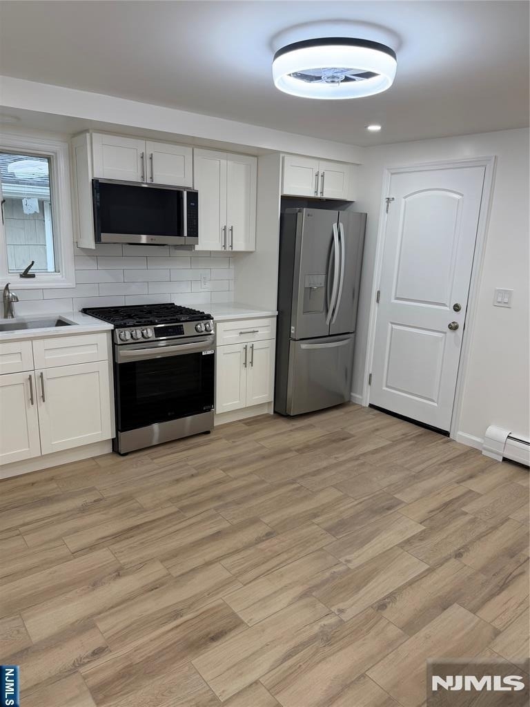 322 Roosevelt - Photo 2