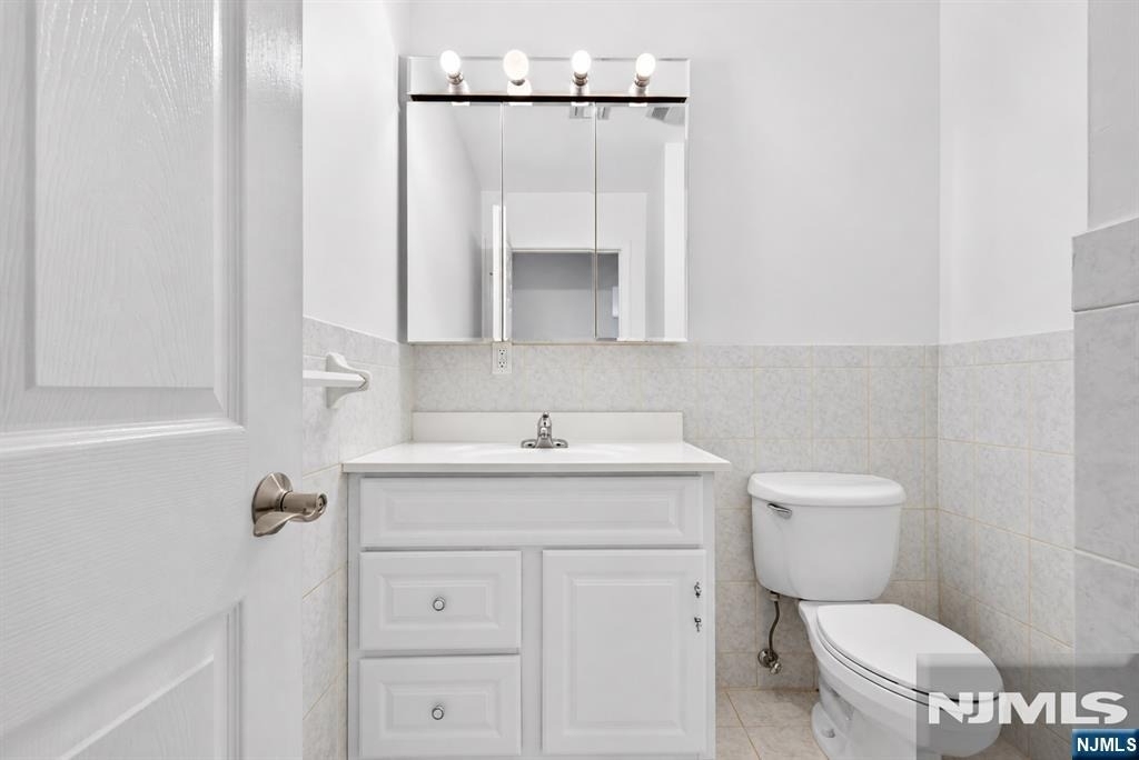 347 4th - Photo 13