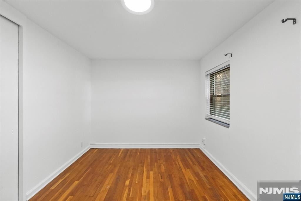 3031 Edwin - Photo 16