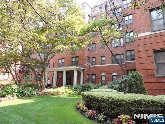 100 Prospect - Photo 0