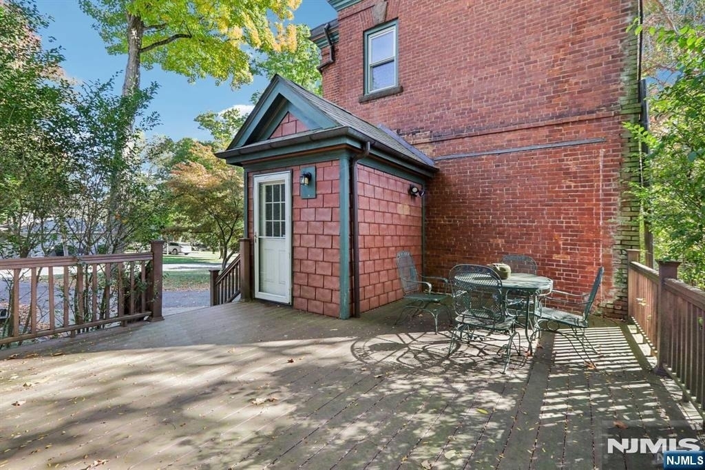 206 Park - Photo 38