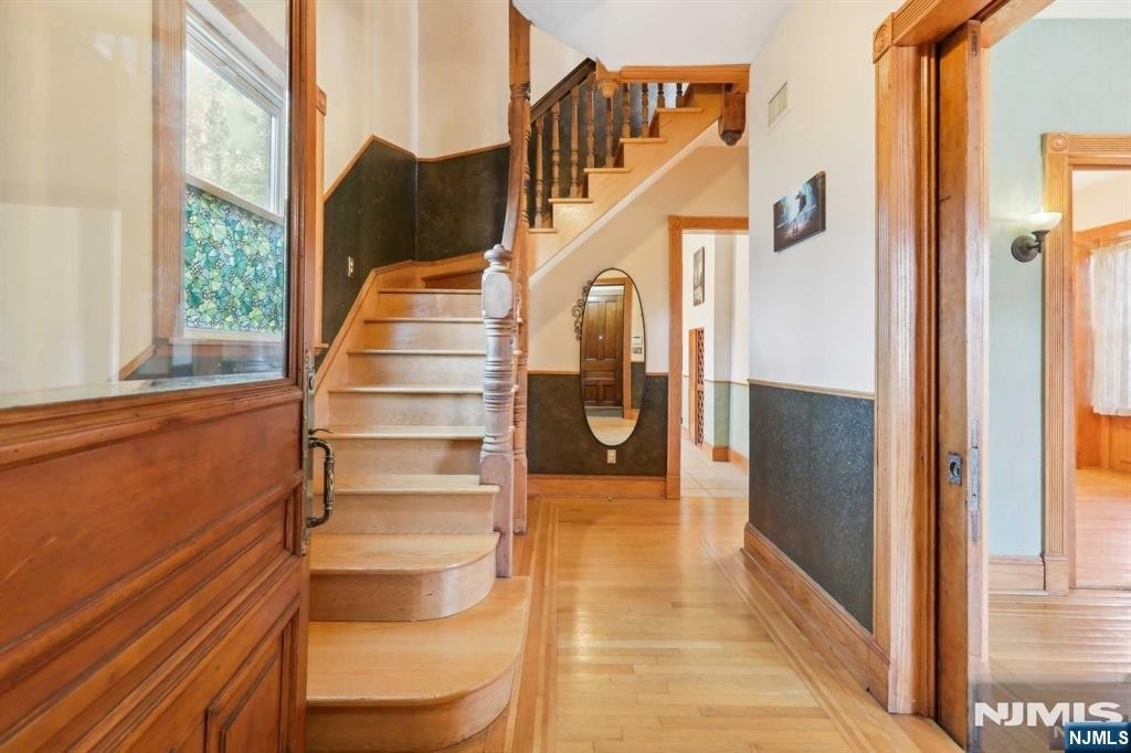 206 Park - Photo 4