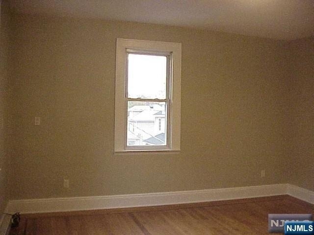 178 Warren - Photo 2