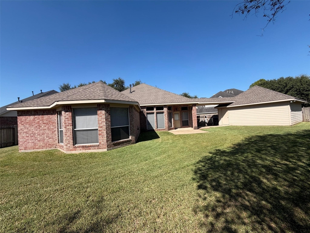 3303 Thistlegrove Lane - Photo 22