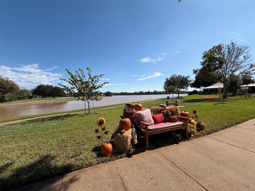 3303 Thistlegrove Lane - Photo 25