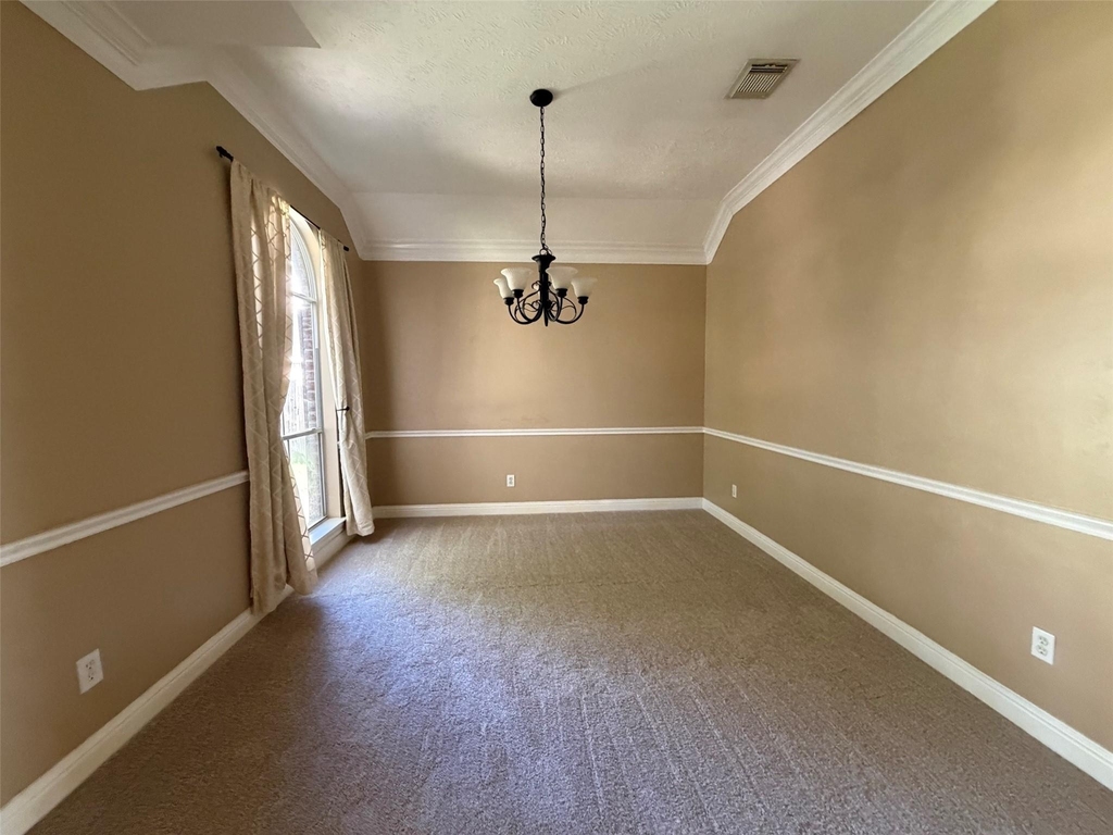 3303 Thistlegrove Lane - Photo 10