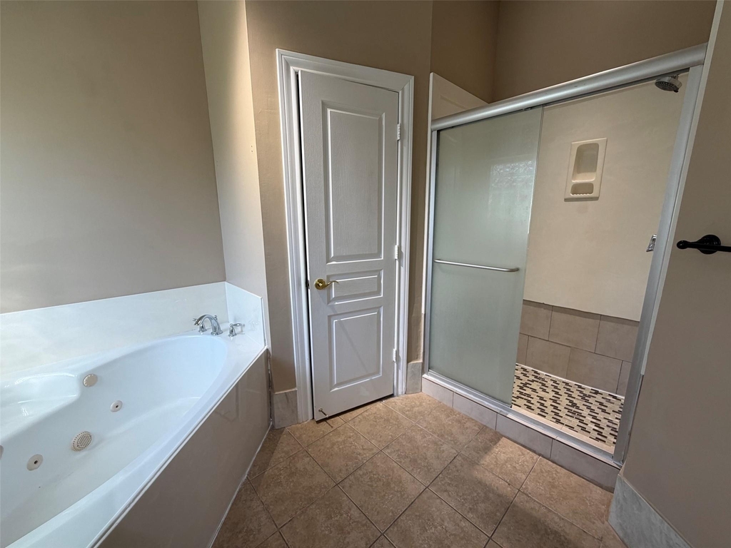 3303 Thistlegrove Lane - Photo 19