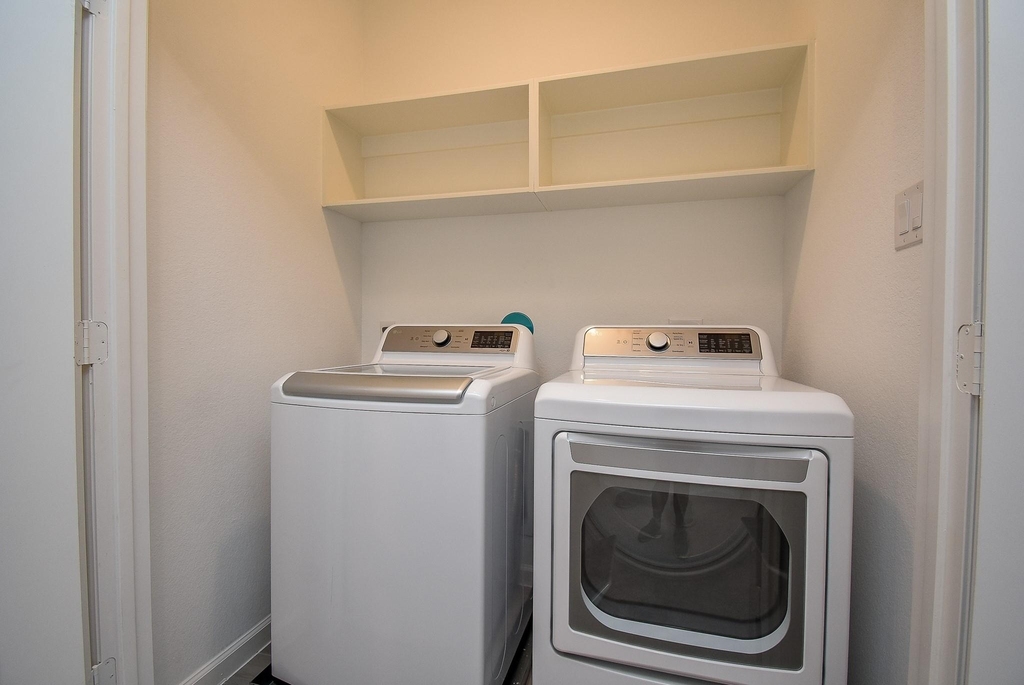 5646 Amber Brook Lane - Photo 21